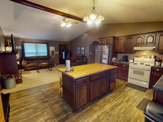 House for sale in Cadiz, Trigg County