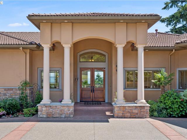 House for sale in Oregonia