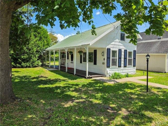 House for sale in Oneida, New York