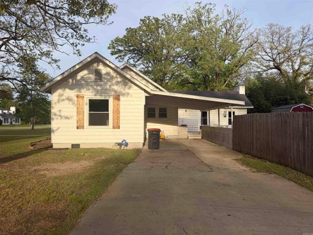 House for sale in Ark