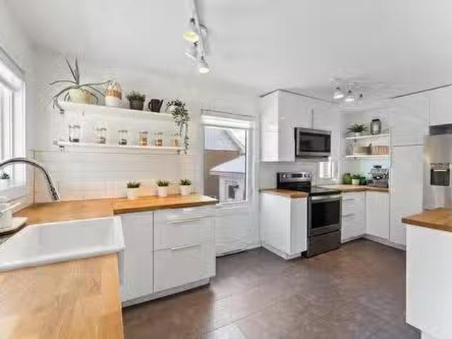 House for sale in St. Leonard's, Quebec