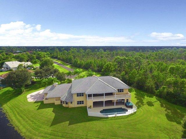House for sale in Port Saint Lucie, Florida