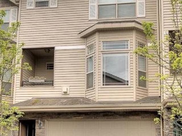 Condo for sale in Oregonia