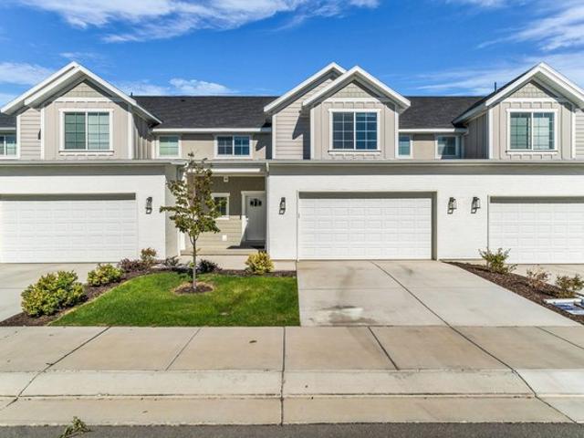 Townhouse for sale in Herriman, Utah