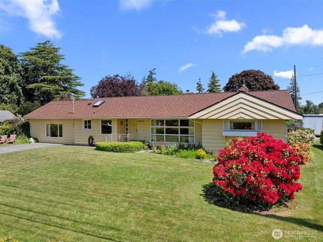 House for sale in Anacortes, Washington