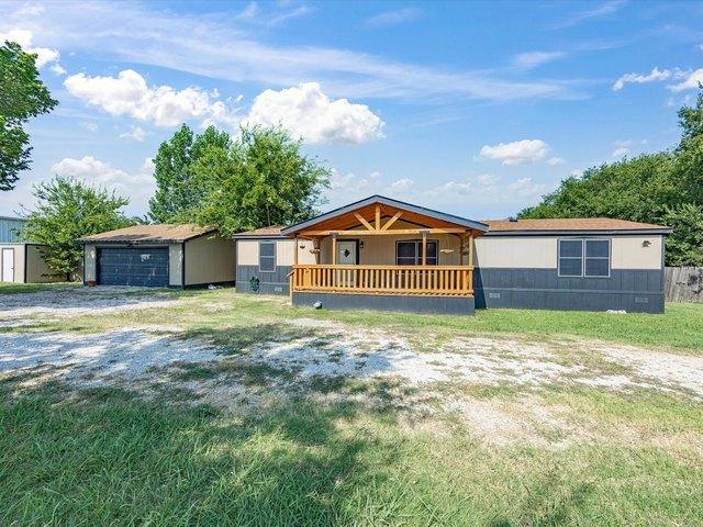 House for sale in Wise, Texas