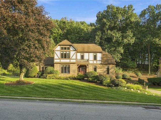 House for sale in Wexford, Pennsylvania