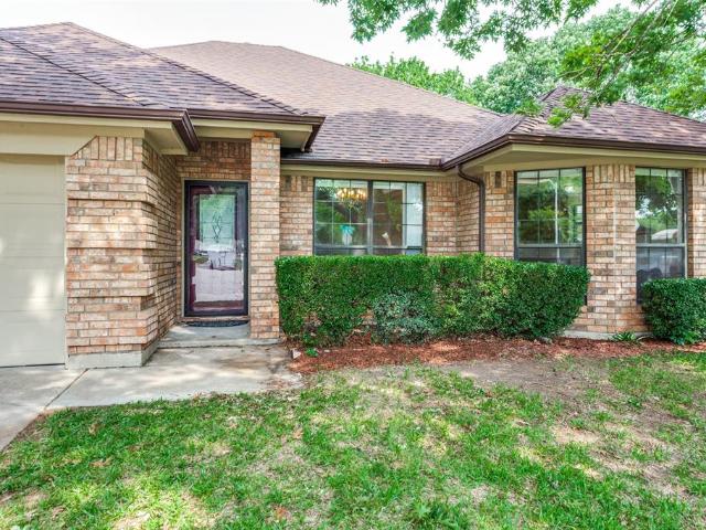 House for sale in Burleson, Texas
