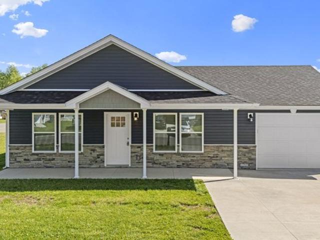 House for sale in Scottsburg, Indiana