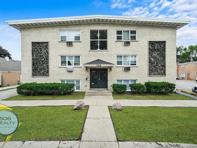 House for sale in Melrose Park, Illinois