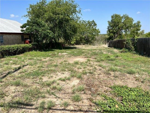 Land for sale in Three Rivers, Texas