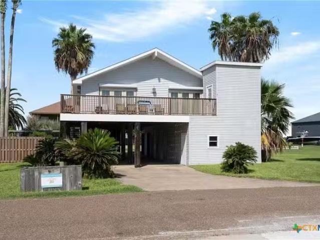 House for sale in Raymondville