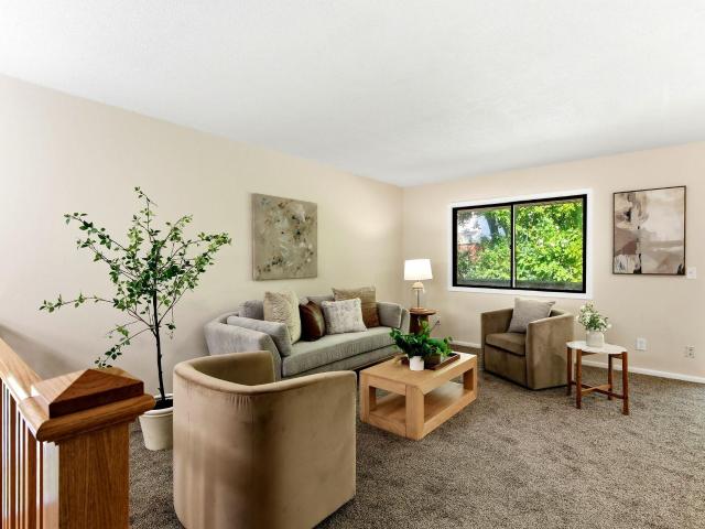 Townhouse for sale in Eagan, Minnesota