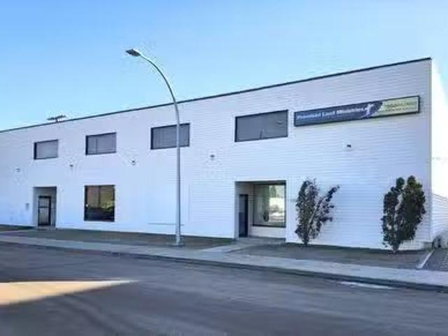 House for sale in Wedgewood, Alberta