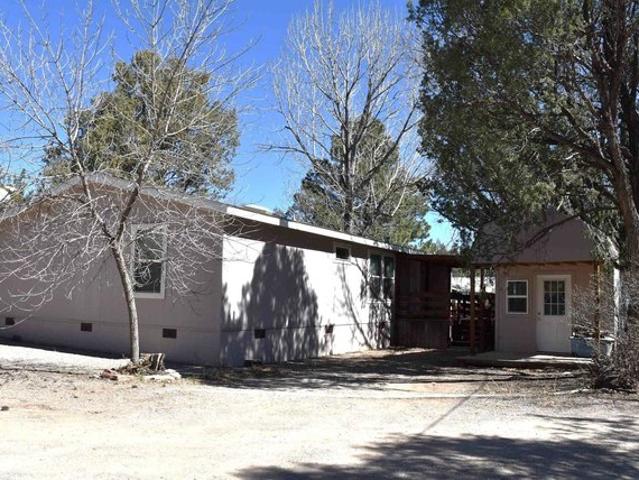 House for sale in Cedar Crest, New Mexico
