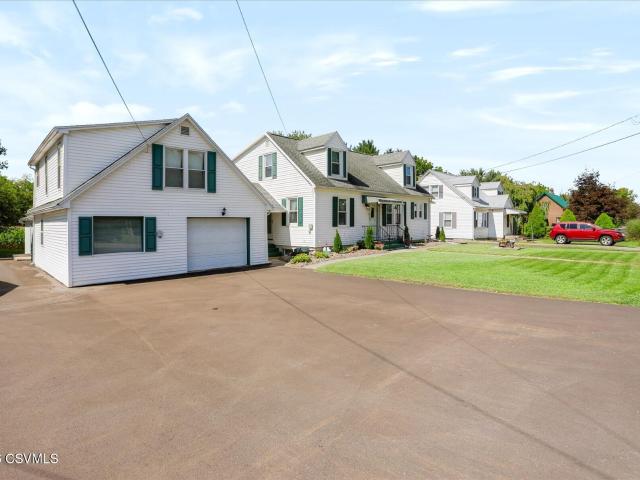 House for sale in Dewart, Pennsylvania