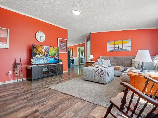 House for sale in Williamsburg, Kentucky