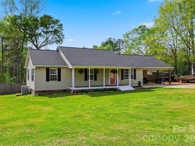 House for sale in Fort Lawn, South Carolina