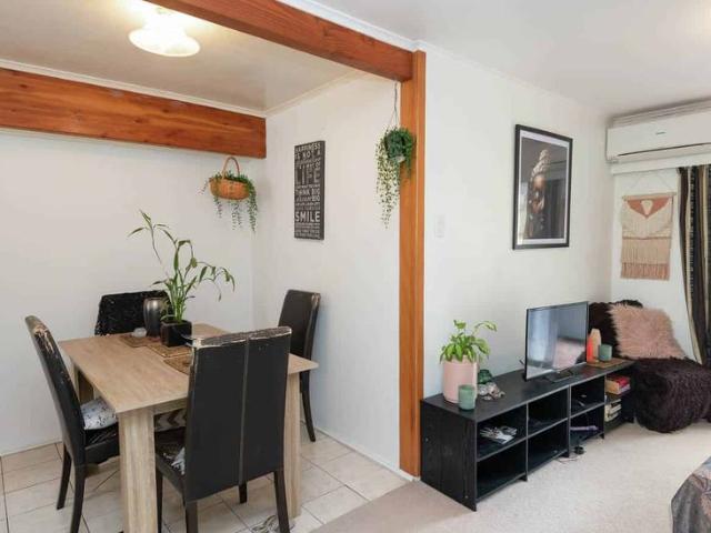 Apartment for rent in Howick, Oroua County