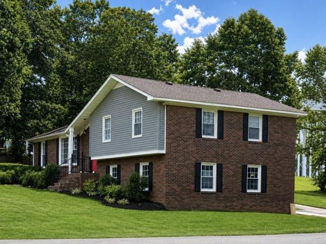 House for sale in Westmoreland, Middle Tennessee