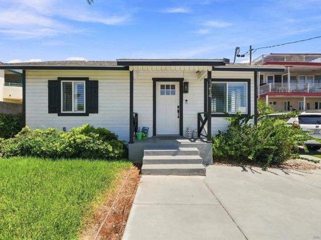 House for sale in Oceanside, California