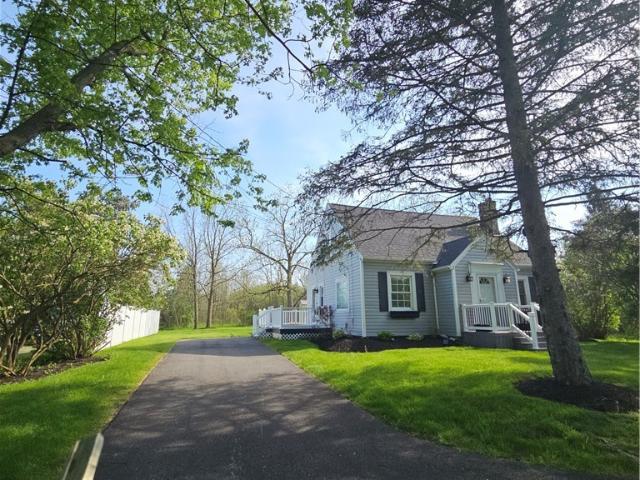 House for sale in Niagara, New York