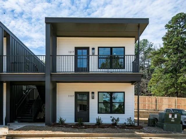 Condo for sale in Oxford Condo for sale in Oxford