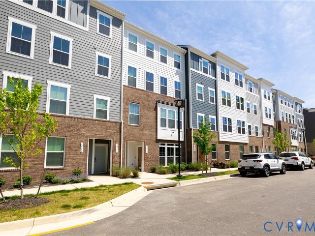 Condo for sale in Virginia