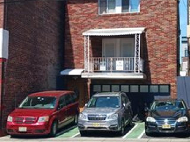 House for sale in Hudson, New Jersey