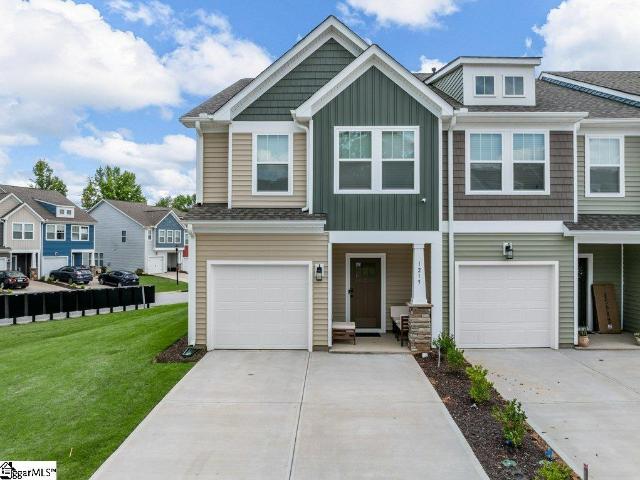 Townhouse for sale in Moore, South Carolina