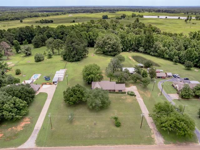 Farm for sale in Crockett, Texas