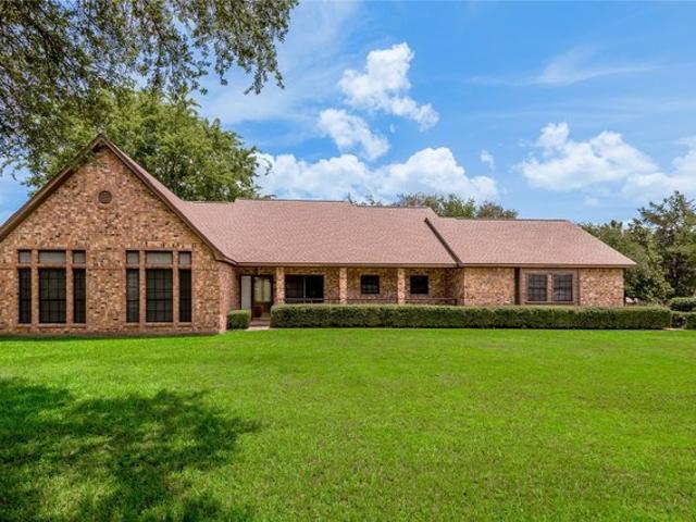 Farm for sale in Crockett, Texas
