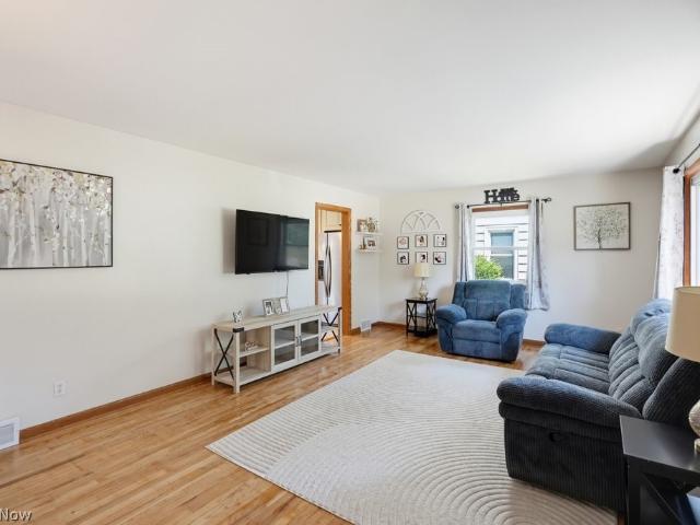 House for sale in Summit, Ohio