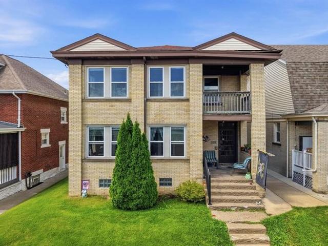 House for sale in Pittsburg, Pennsylvania