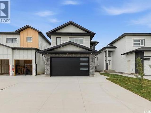 House for sale in Saskatoon, Saskatchewan