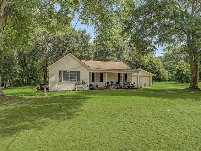 House for sale in Vidor, Texas
