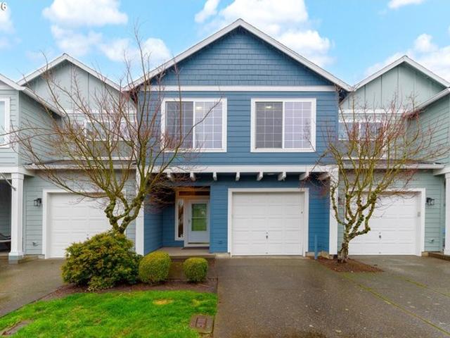 Townhouse for sale in Oregonia