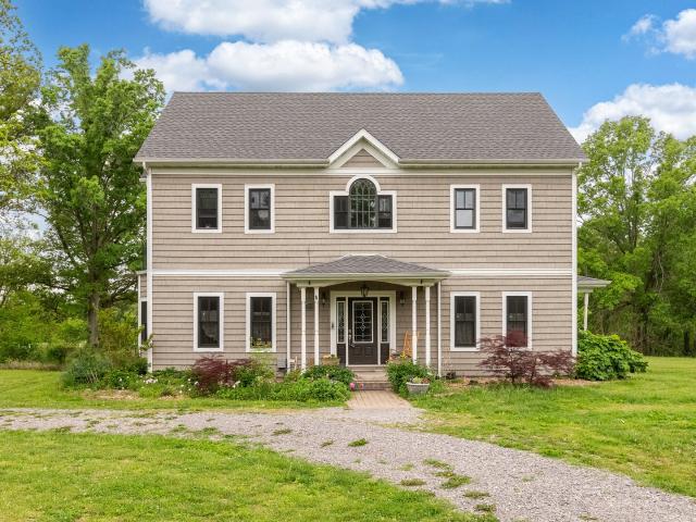 House for sale in Eldorado, Illinois