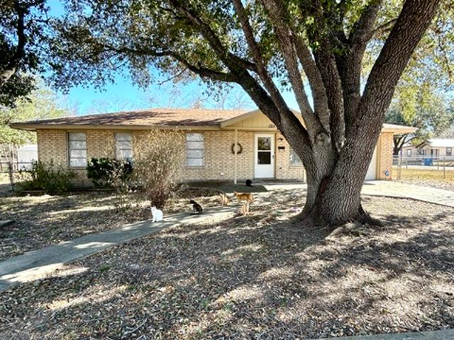 House for sale in Bee, Texas
