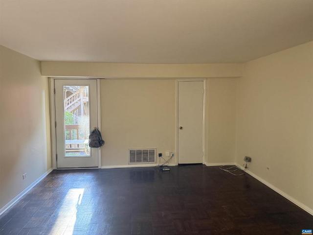 Condo for sale in Virginia