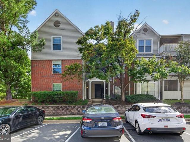 Condo for sale in Fairfax, Virginia
