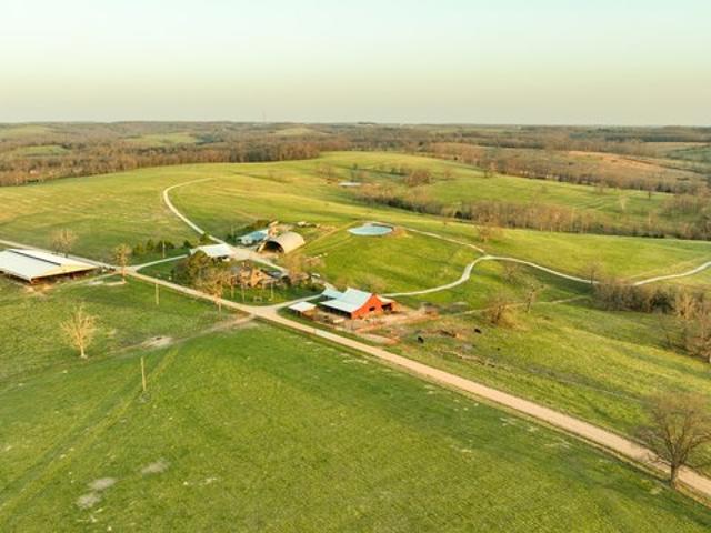 House for sale in Cabool, Missouri