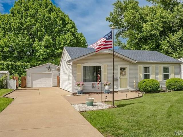 House for sale in Maryland Heights, Missouri