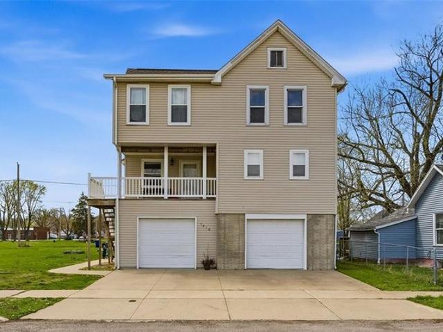 House for sale in Linn, Iowa