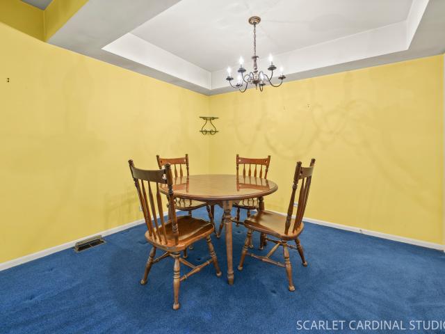 House for sale in Elk Grove Village, Illinois
