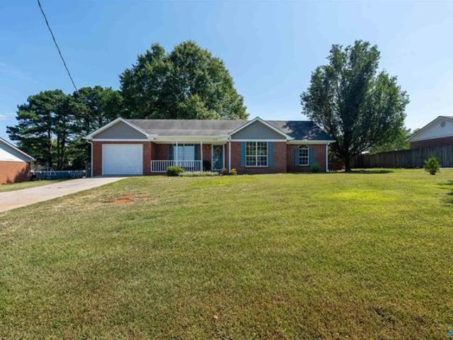 House for sale in Hazel Green, Alabama