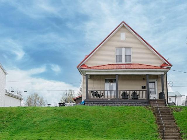 House for sale in Kenova, West Virginia