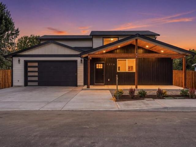 House for sale in Oregonia