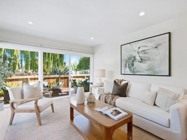 House for sale in San Mateo, San Mateo County