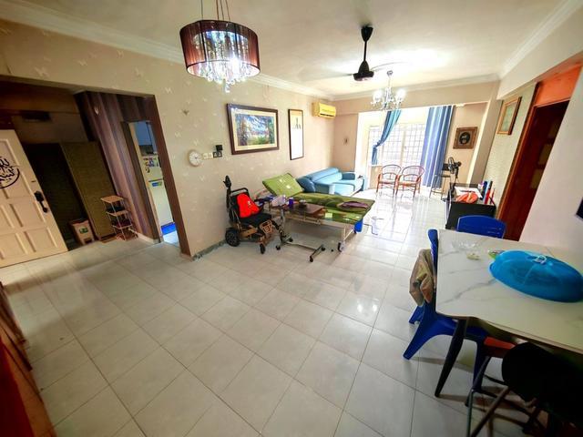 Apartment for sale in Country Heights Damansara, Kuala Lumpur